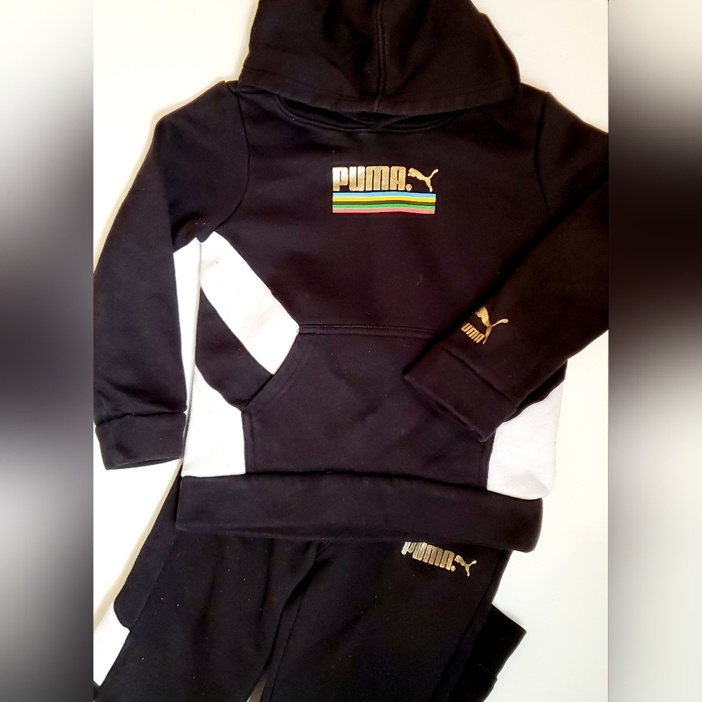 Puma Tailored for Sport WH Little Kid's 2 Piece Sweatsuit Size 6